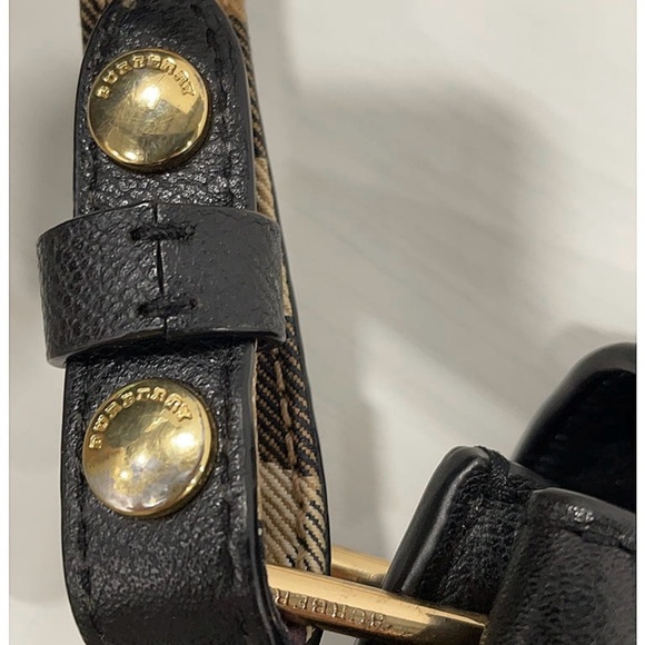 Burberry Black Leather Medley Crossbody Bag - Picture 6 of 12